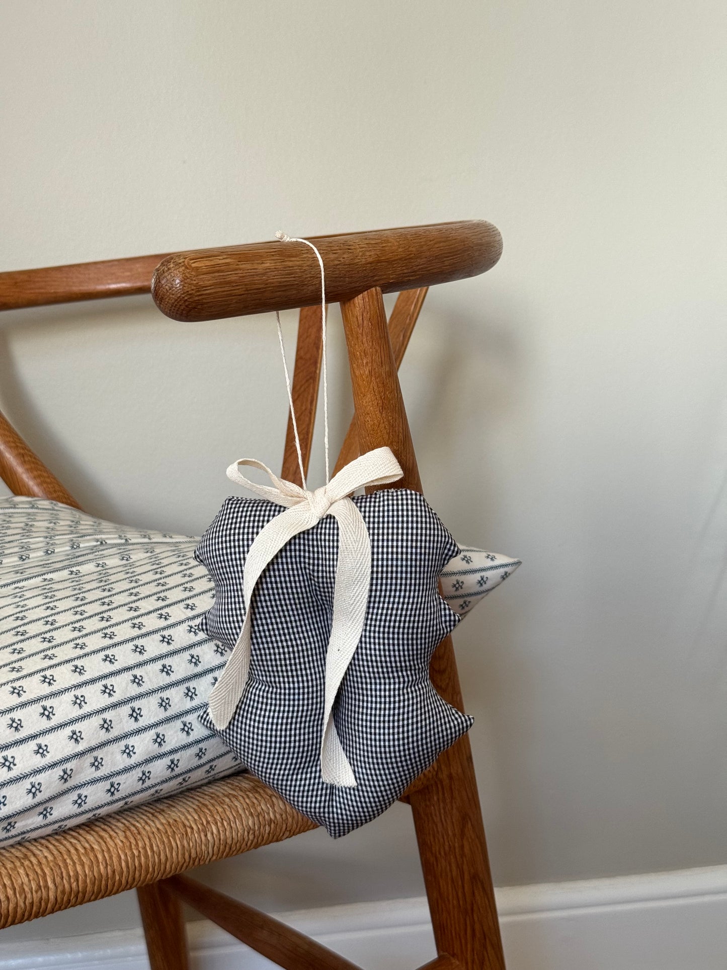 Kristtjørn, gråternet